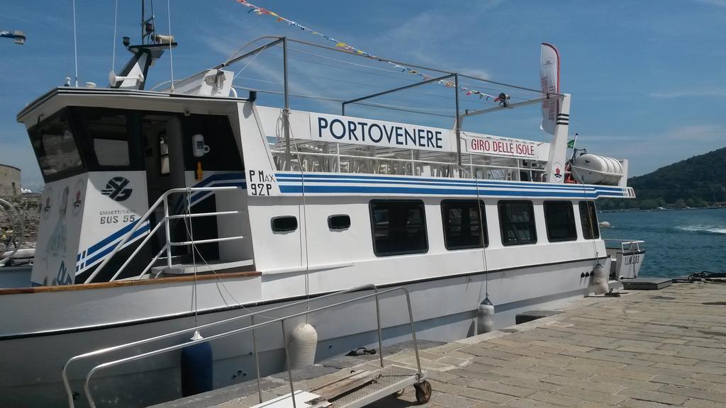 Holiday Home Fiorita Porto Venere Chambre photo